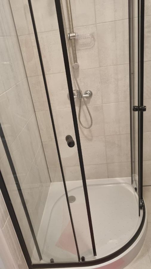 Etna 3 Dom Z Parkingiem Rzeszow Morgowa Apartment ภายนอก รูปภาพ