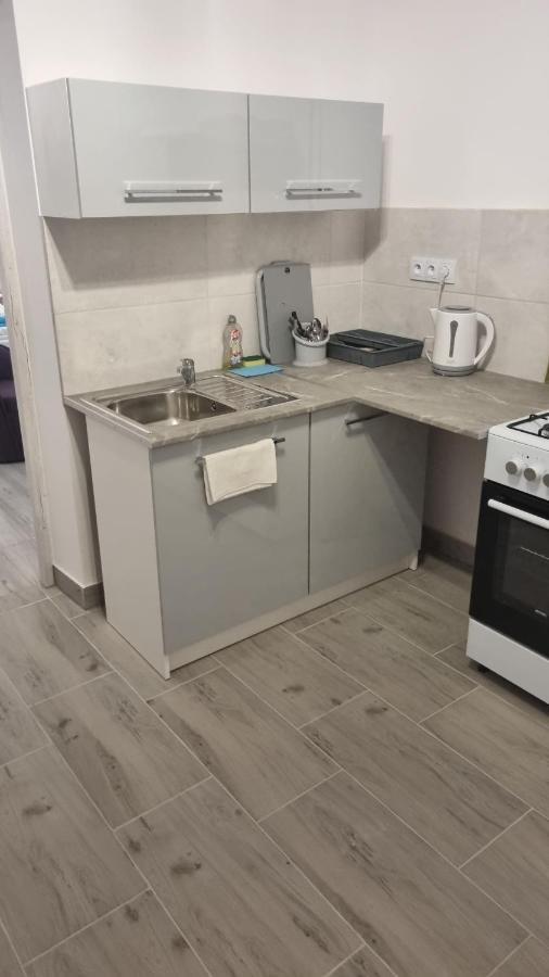 Etna 3 Dom Z Parkingiem Rzeszow Morgowa Apartment ภายนอก รูปภาพ