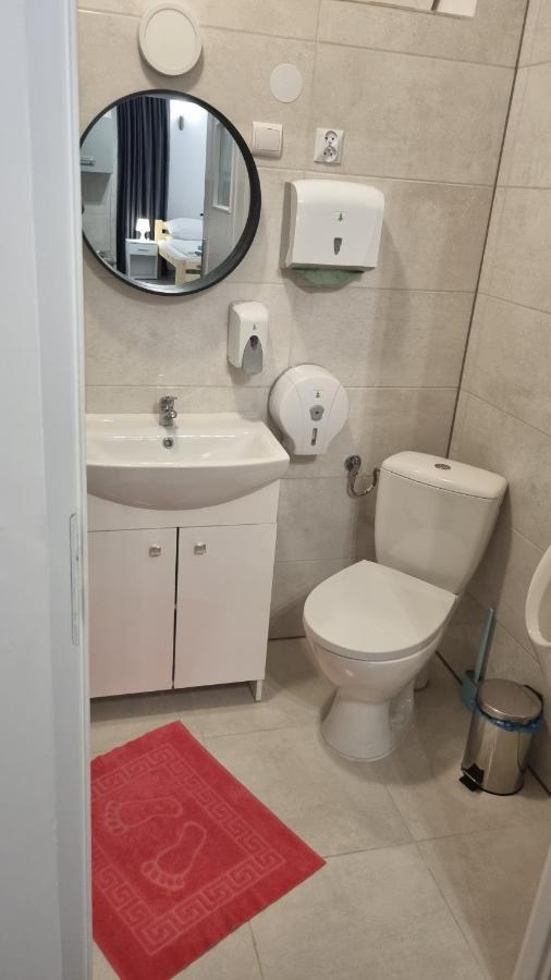 Etna 3 Dom Z Parkingiem Rzeszow Morgowa Apartment ภายนอก รูปภาพ